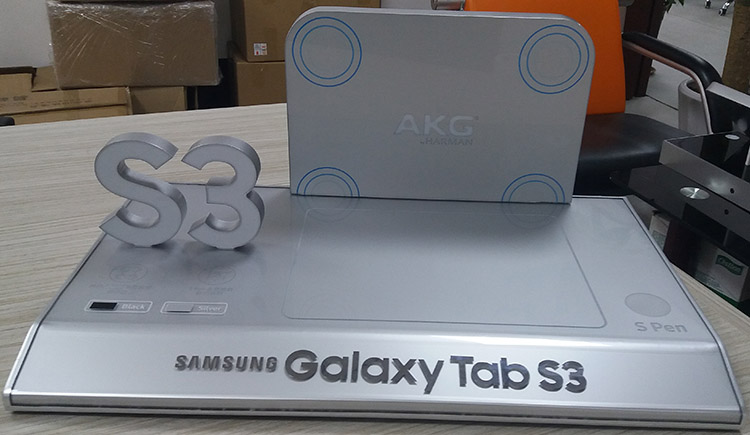 Samsung Tab S3 Silver Acrylic Lighted Display Stand